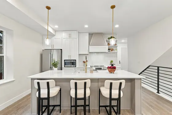 Home staged by StagingEstate at 1236 Adams St