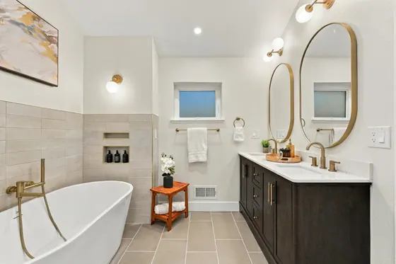 Home staged by StagingEstate at 1236 Adams St