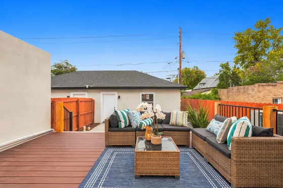 Home staged by StagingEstate at 1236 Adams St