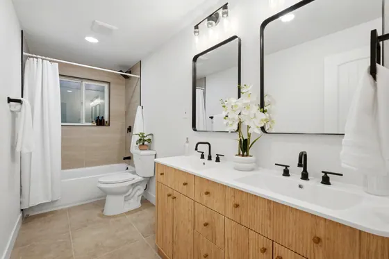 Home staged by StagingEstate at 13482 W Ohio Dr