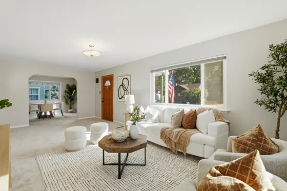 Home staged by StagingEstate at 2401 Ingalls St