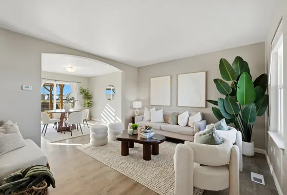 Home staged by StagingEstate at 2785 Quarterland St