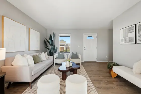 Home staged by StagingEstate at 2785 Quarterland St