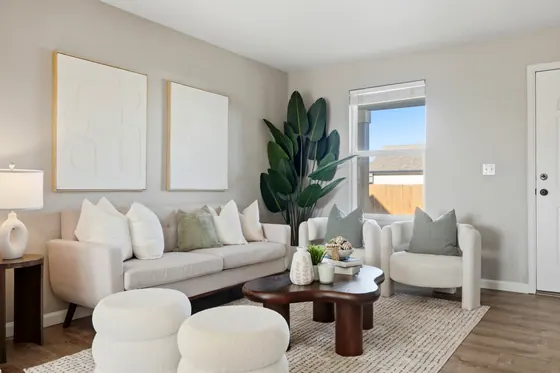 Home staged by StagingEstate at 2785 Quarterland St