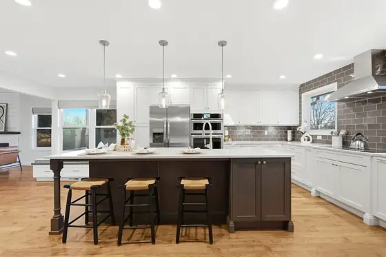 Home staged by StagingEstate at 7157 S Adams Cir